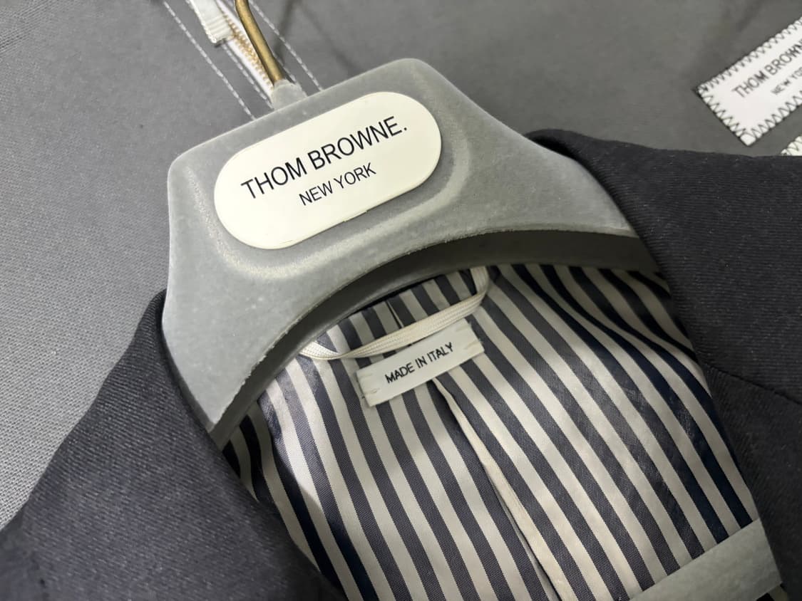 톰브라운 클래식 수트 셋업 차콜 1사이즈 상품이미지3