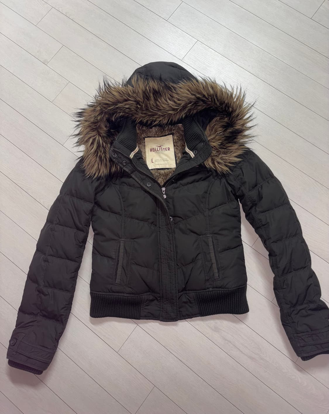 홀리스터 울프죠 털 후드 패딩 L 상품이미지1