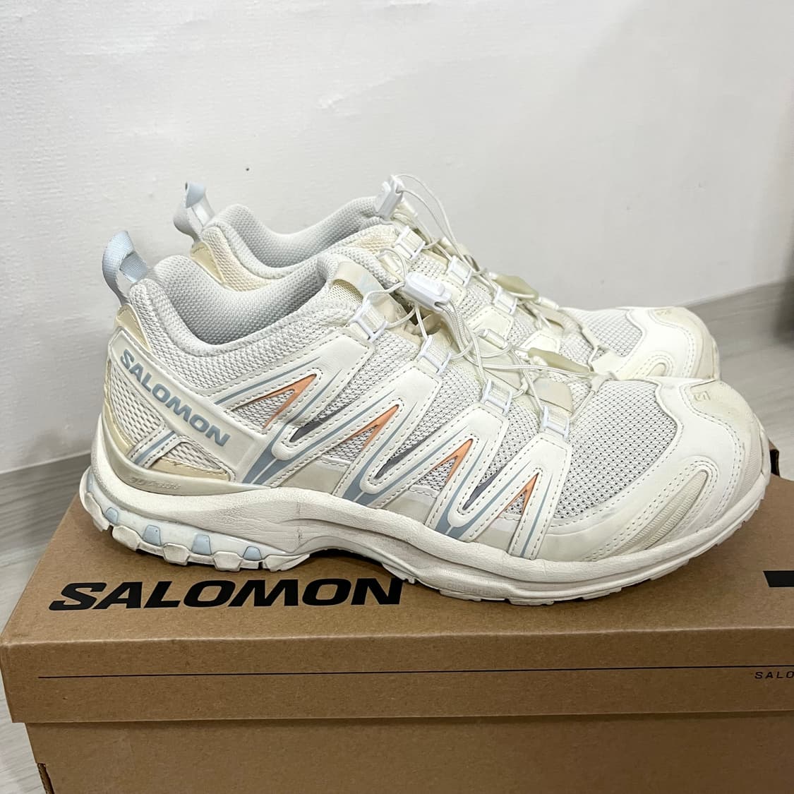 살로몬 XA PRO 3D 화이트 270 상품이미지2