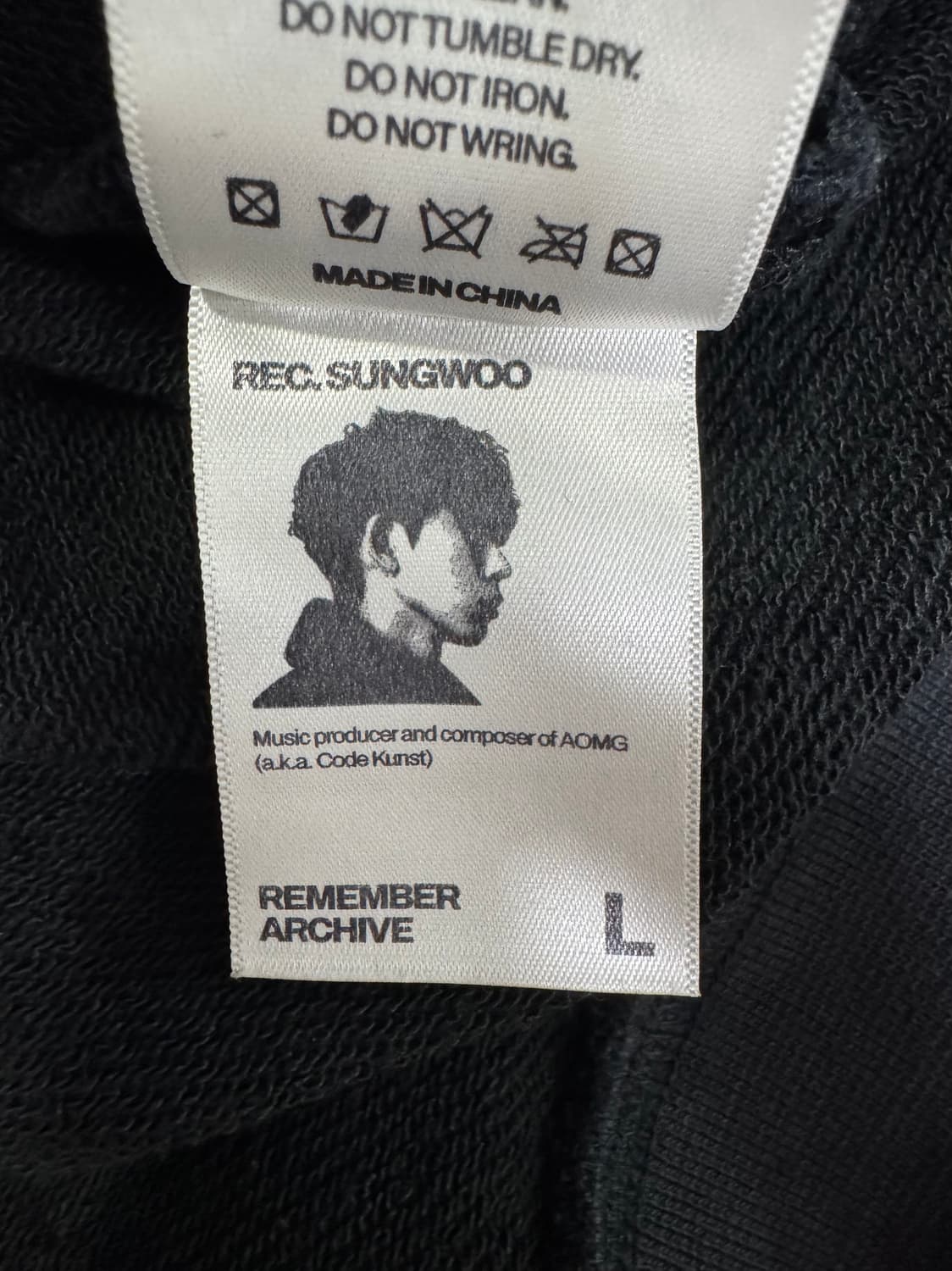 코드쿤스트 X 그램아운스파운드 콜라보 맨투맨 상품이미지9