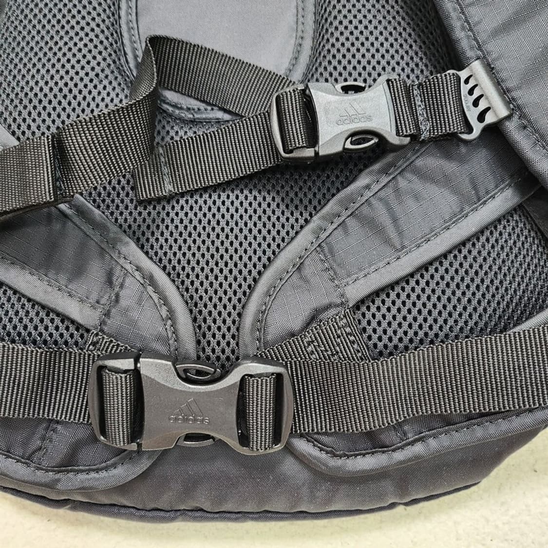 새상품 ADIDAS 트레일 러닝 백팩 상품이미지7