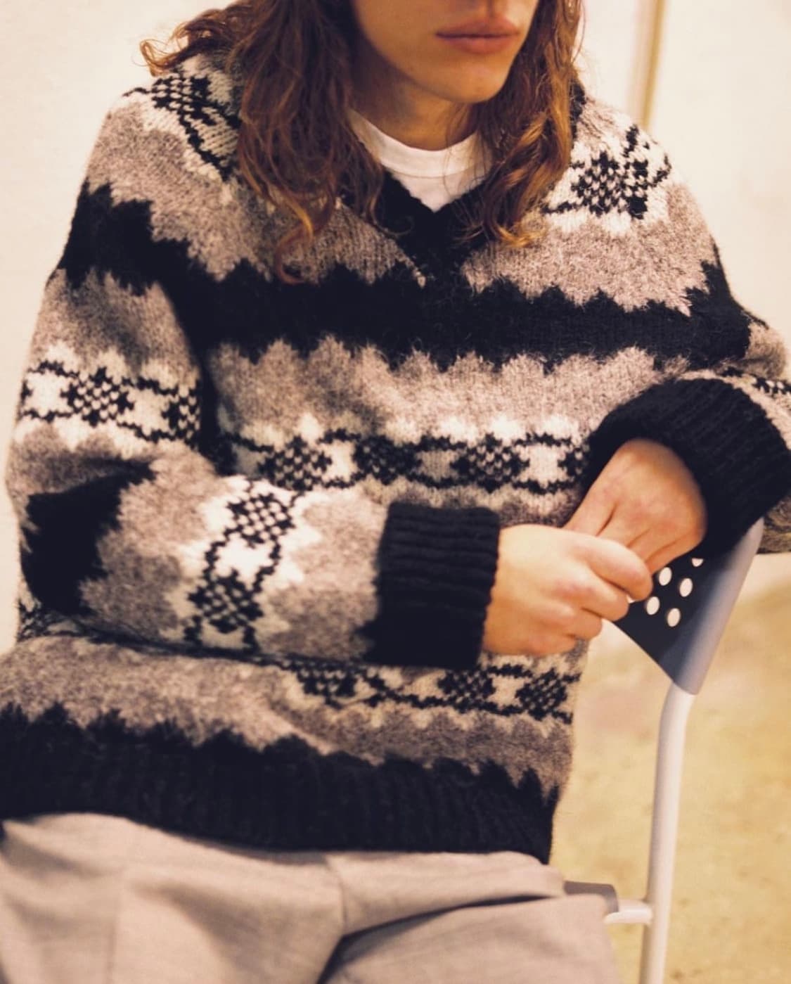 아워레가시 그린란드 V넥 스웨터 상품이미지9