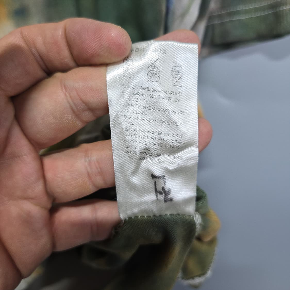 무신사 스탠다드 그래픽 로고 반팔 티셔츠 M 상품이미지6