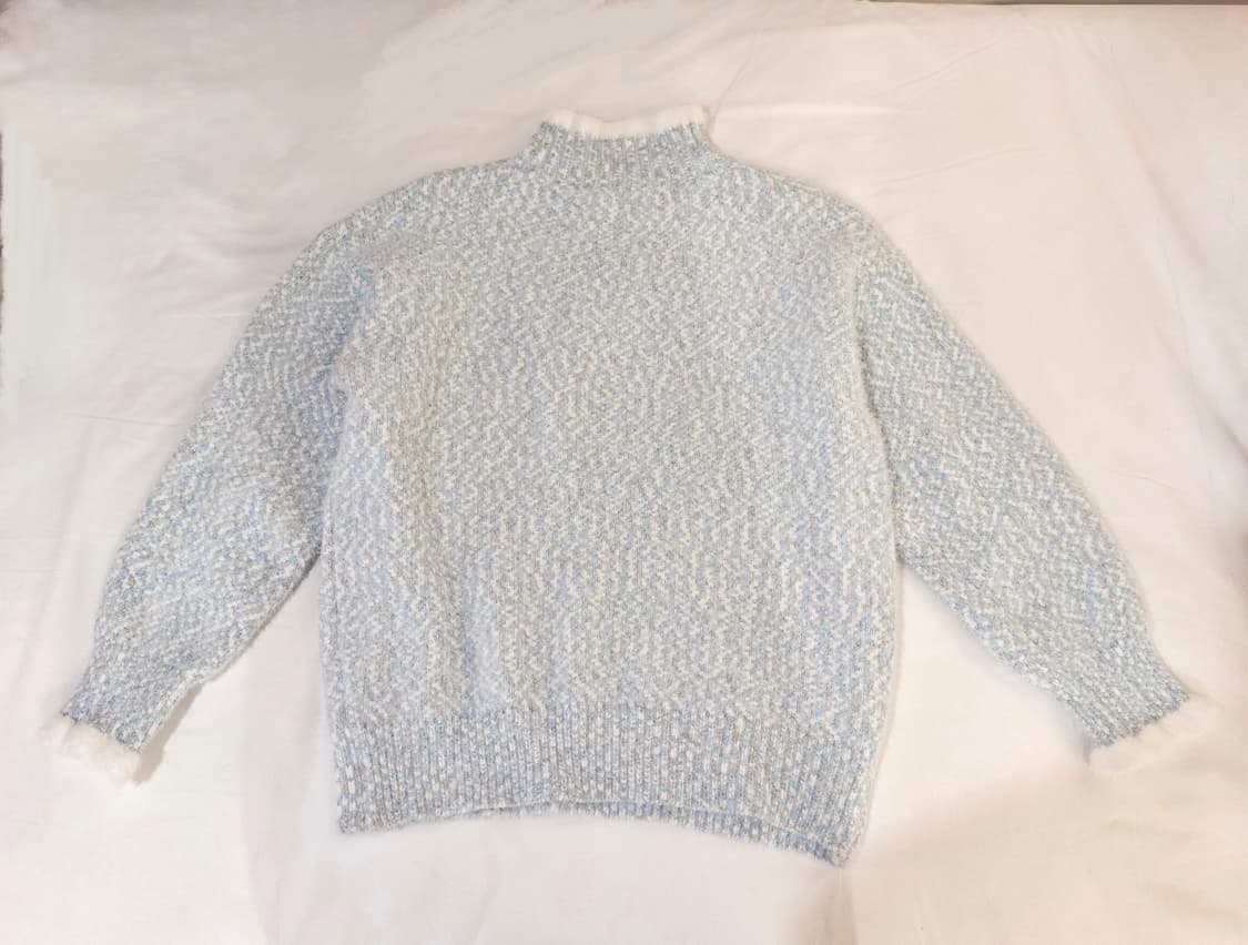 솜사탕 세미 하이넥 니트 상품이미지1