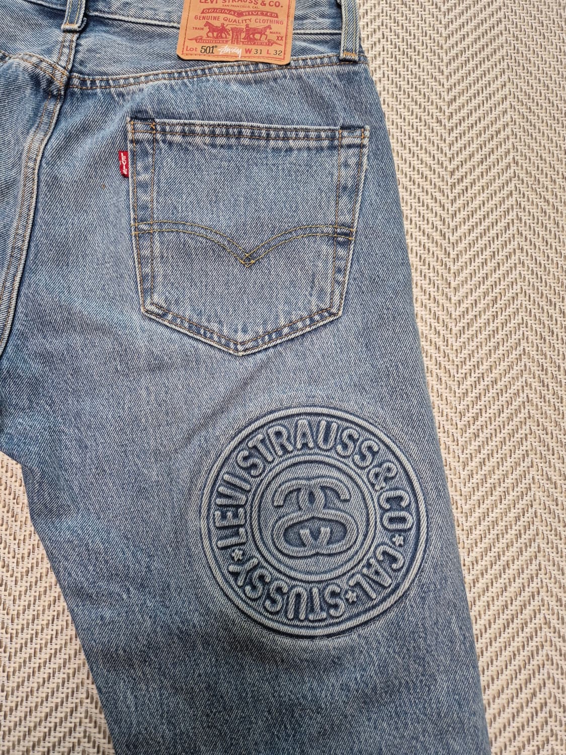 스투시 x 리바이스 엠보스드 501 진 (인디고) 상품이미지4