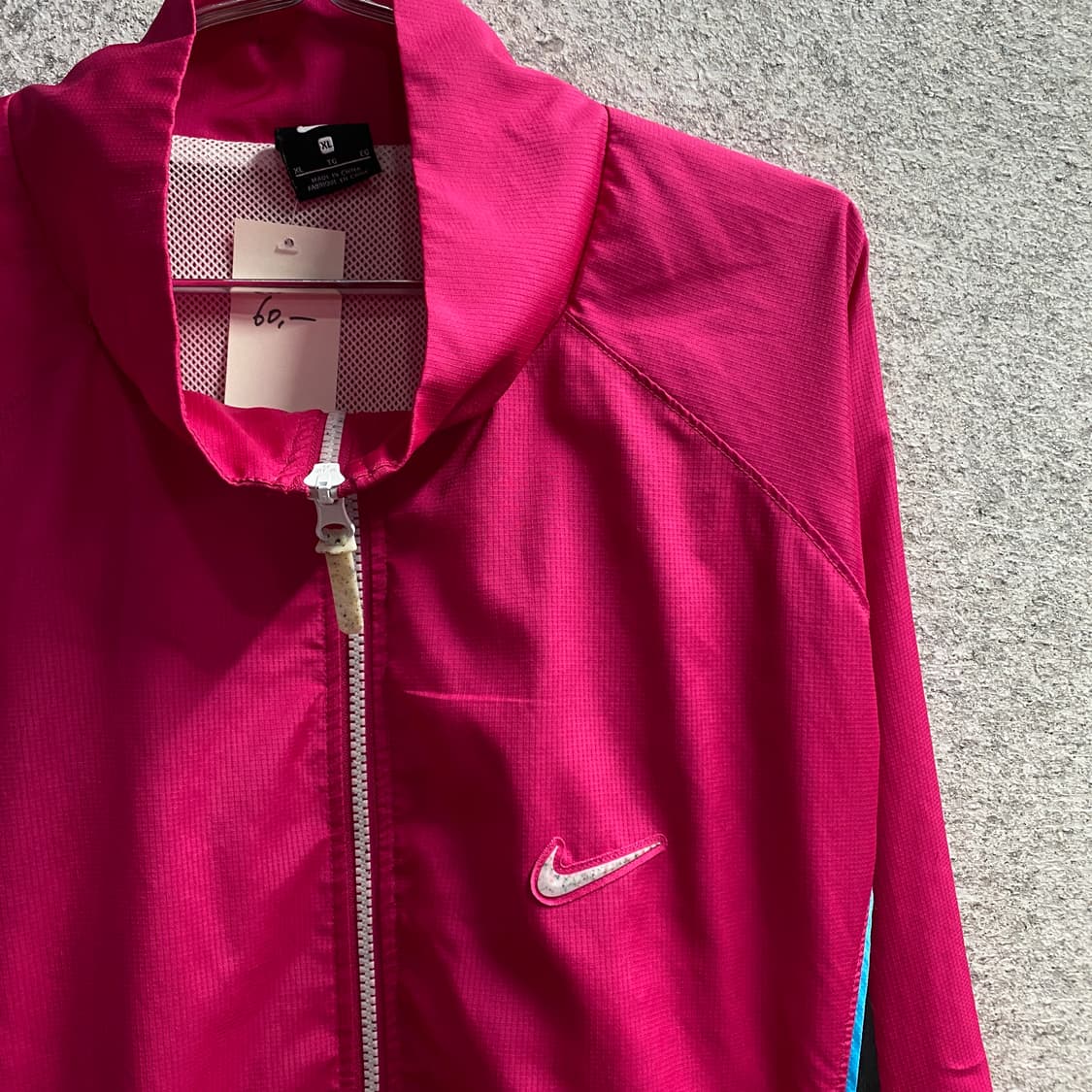 나이키 스로우백 우븐 파이어베리 자켓 B4518 상품이미지3