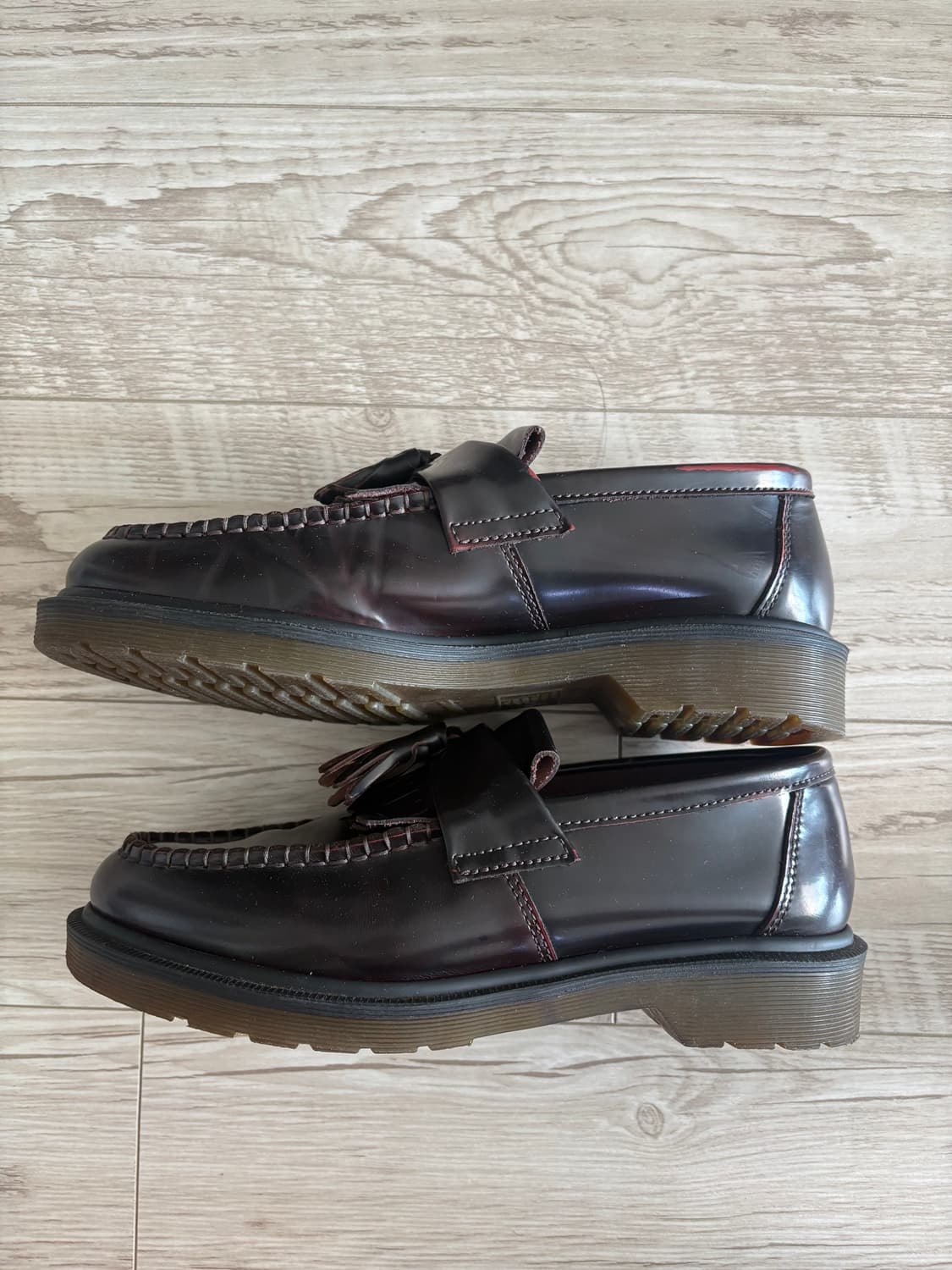 닥터마틴 아드리안 체리우드 260 상품이미지2