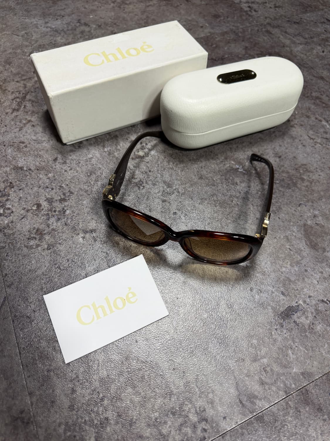 끌로에 선글라스 풀박스 상품이미지1