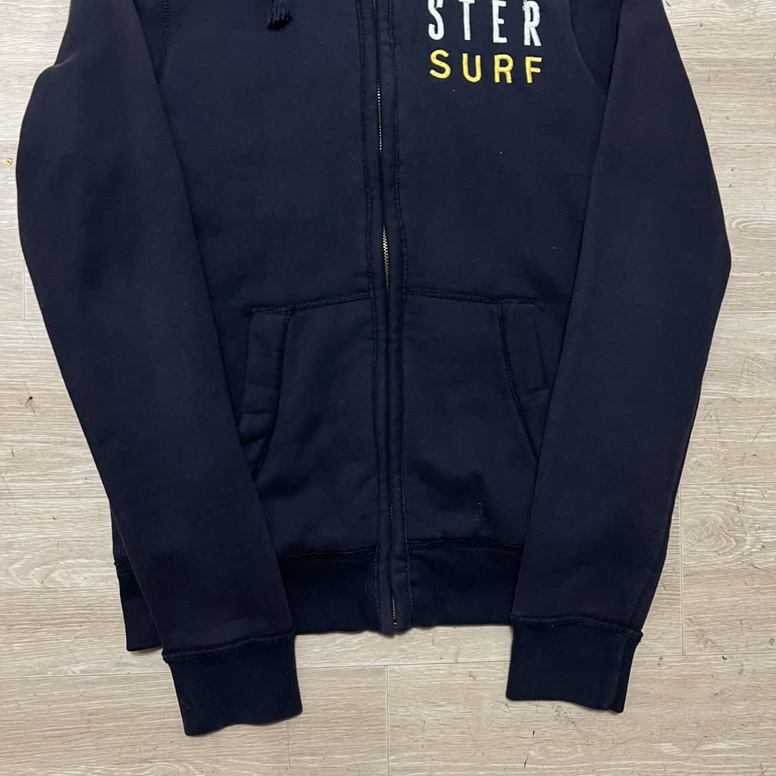 홀리스터 서프 자수로고 기모 후드집업 [다크 네이비] M/95 상품이미지3