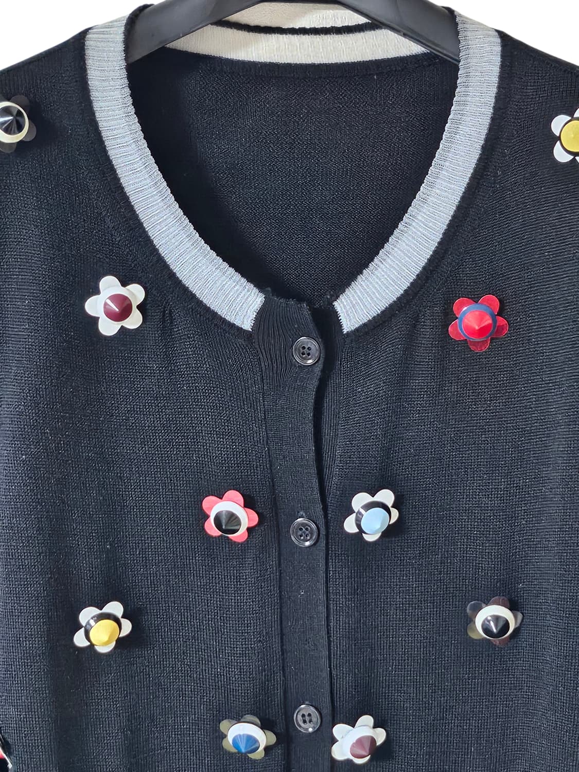 🌸 입체 플라워 아플리케 가디건 FREE | 캐시미어 혼방 · 유니크 상품이미지6