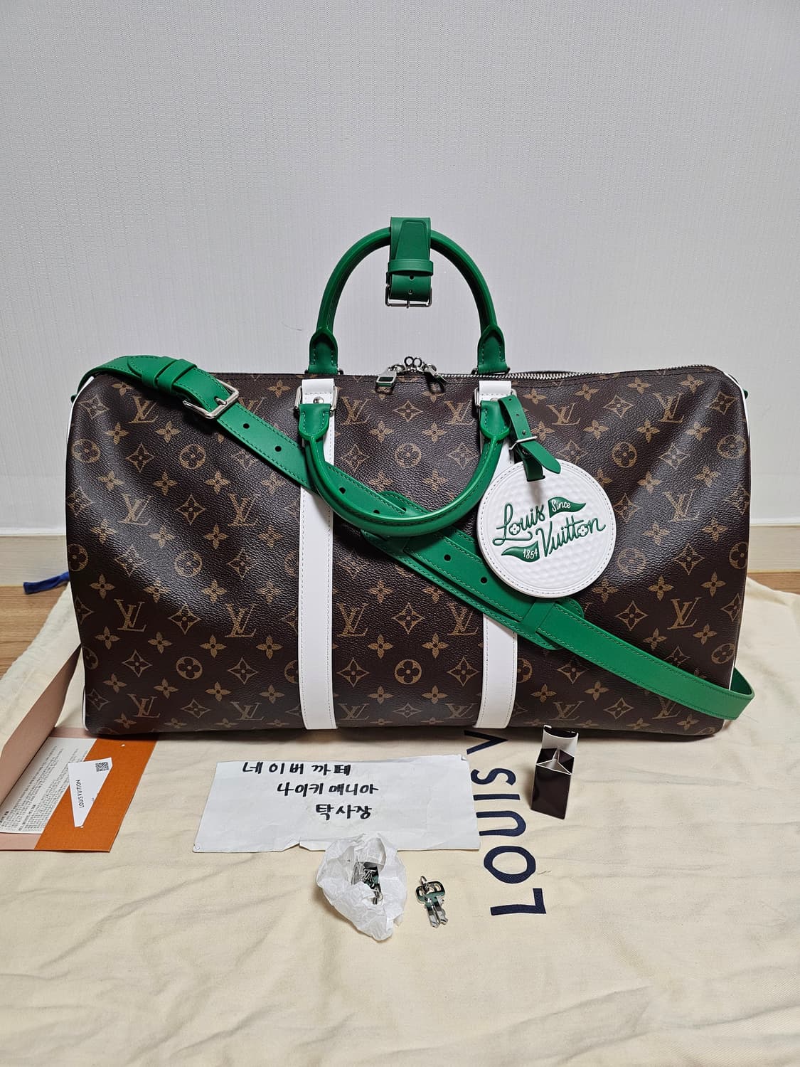 루이비통 퍼렐 한정판 골프공 마카사르 키폴50 상품이미지4