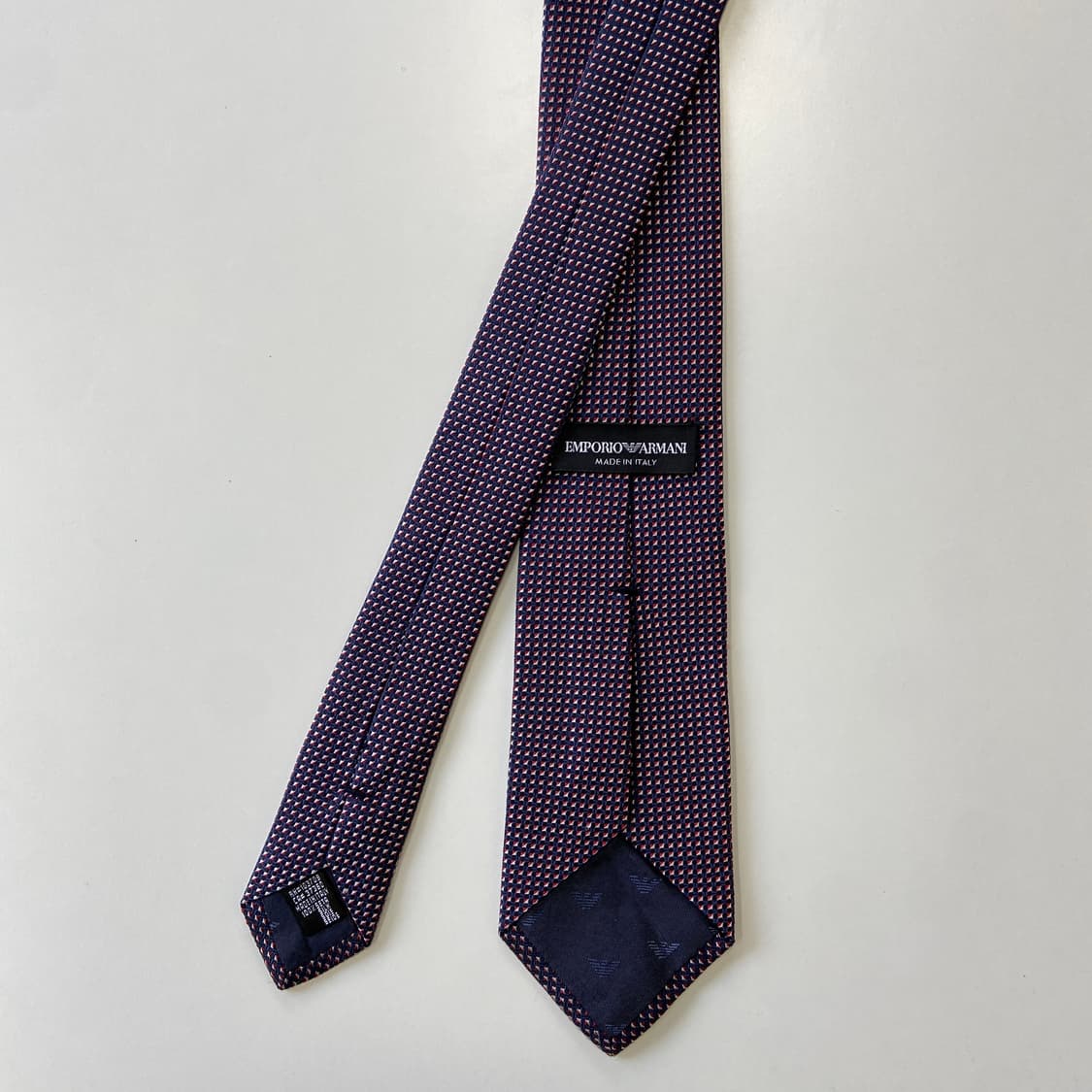 엠포리오 알마니 신형라벨 명품 정품 넥타이(ARMANI) 7.4cm 상품이미지3