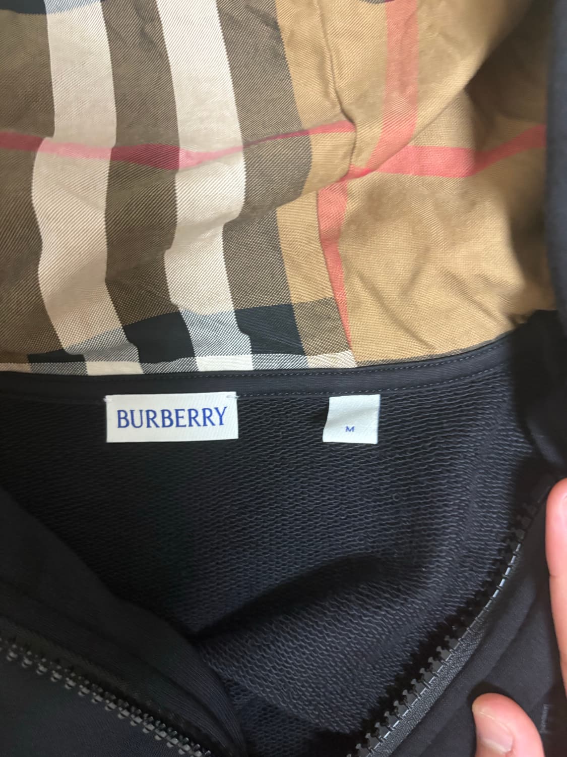 버버리 체크 블랙 후드집업 상품이미지3