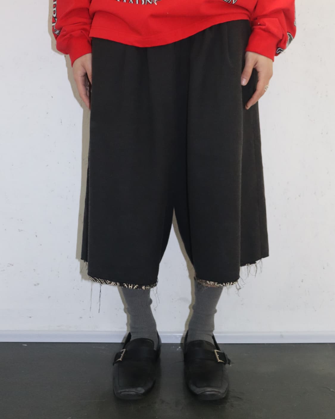 칠드런 오브 더 디스코어던스 반다나 와이드 쇼츠 상품이미지1