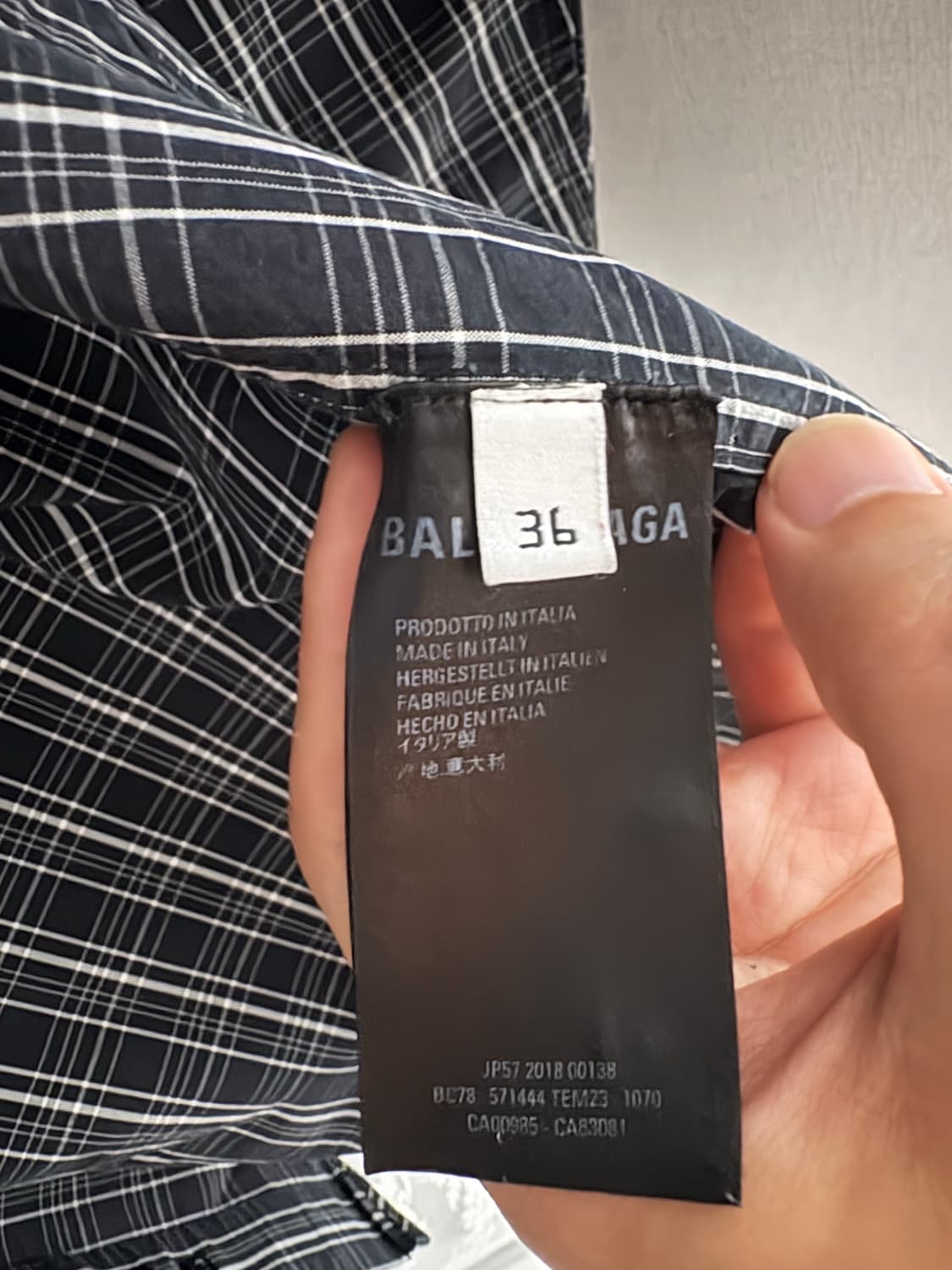 발렌시아가 자수 체크 셔츠 36 상품이미지4