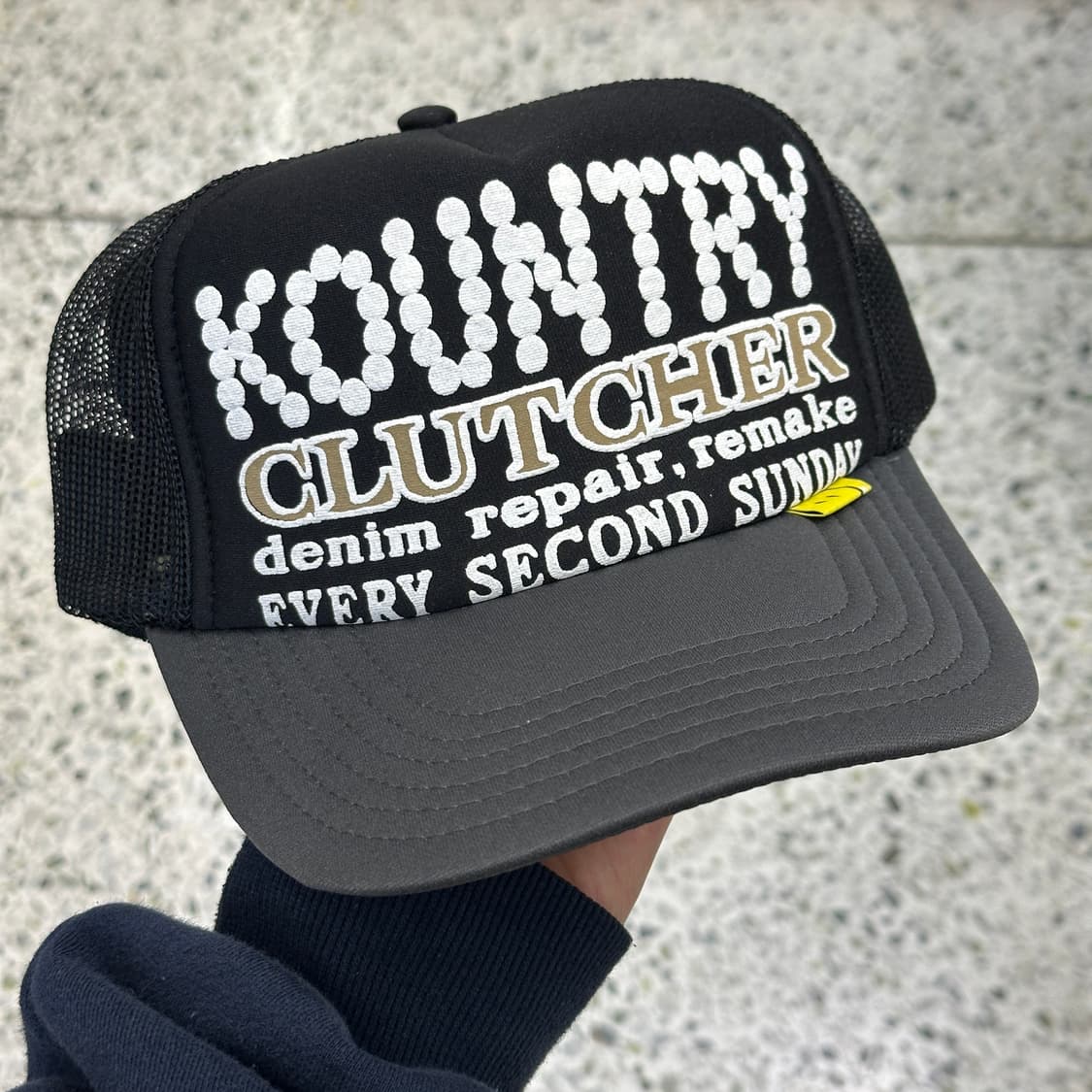 [F] 캐피탈 컨트리 펄 크러쳐 트러커 캡 블랙 그레이 상품이미지1