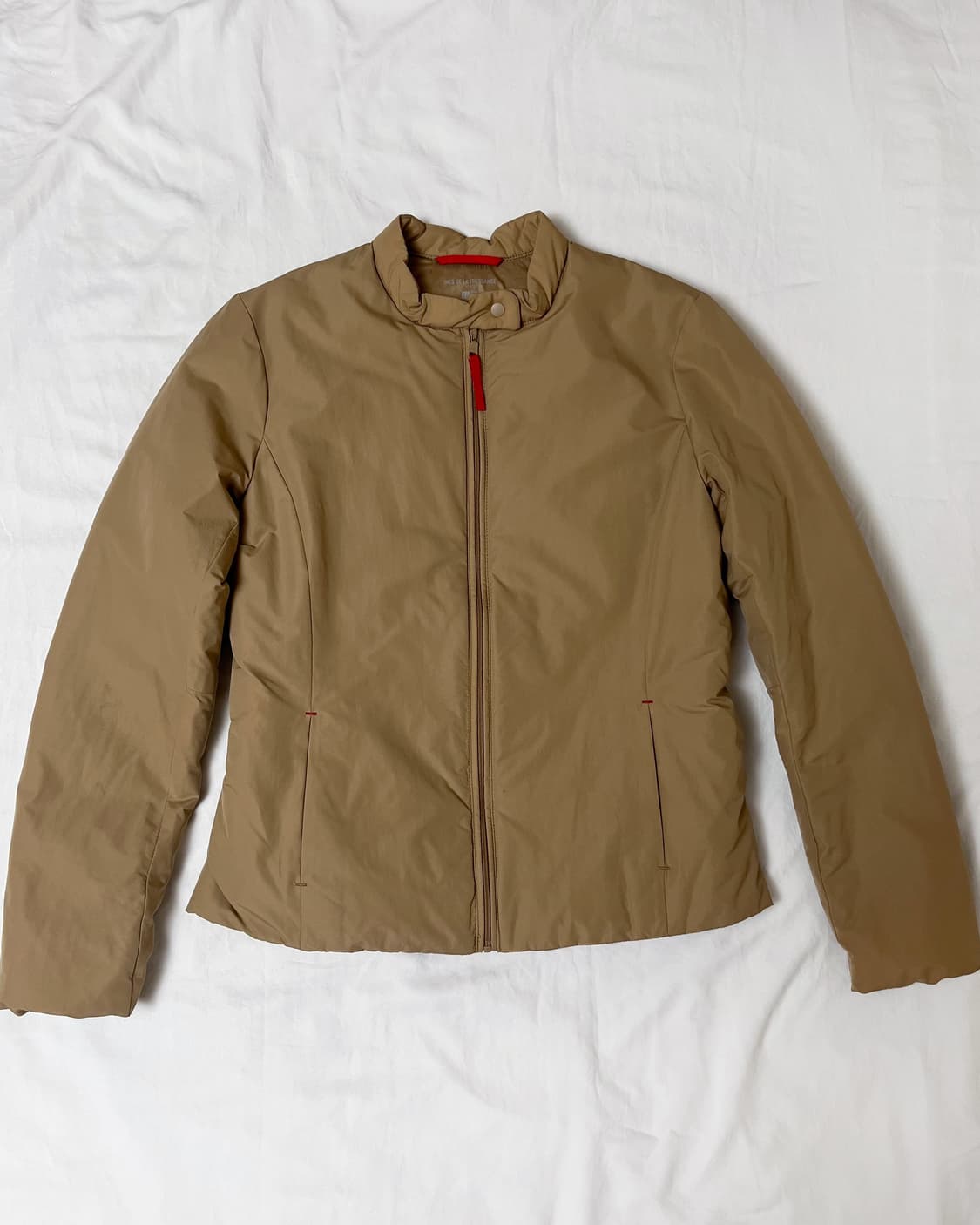 이네스x유니클로 경량패딩 S 상품이미지1