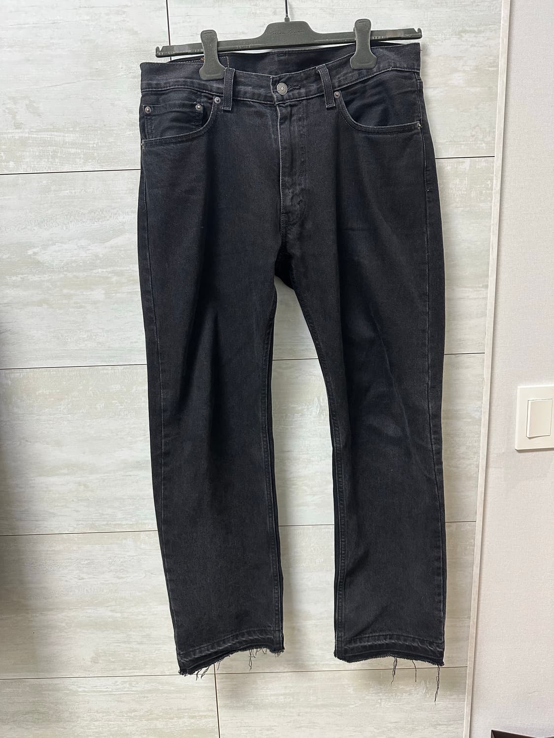 리바이스 워시드 블랙 데님 32  상품이미지1