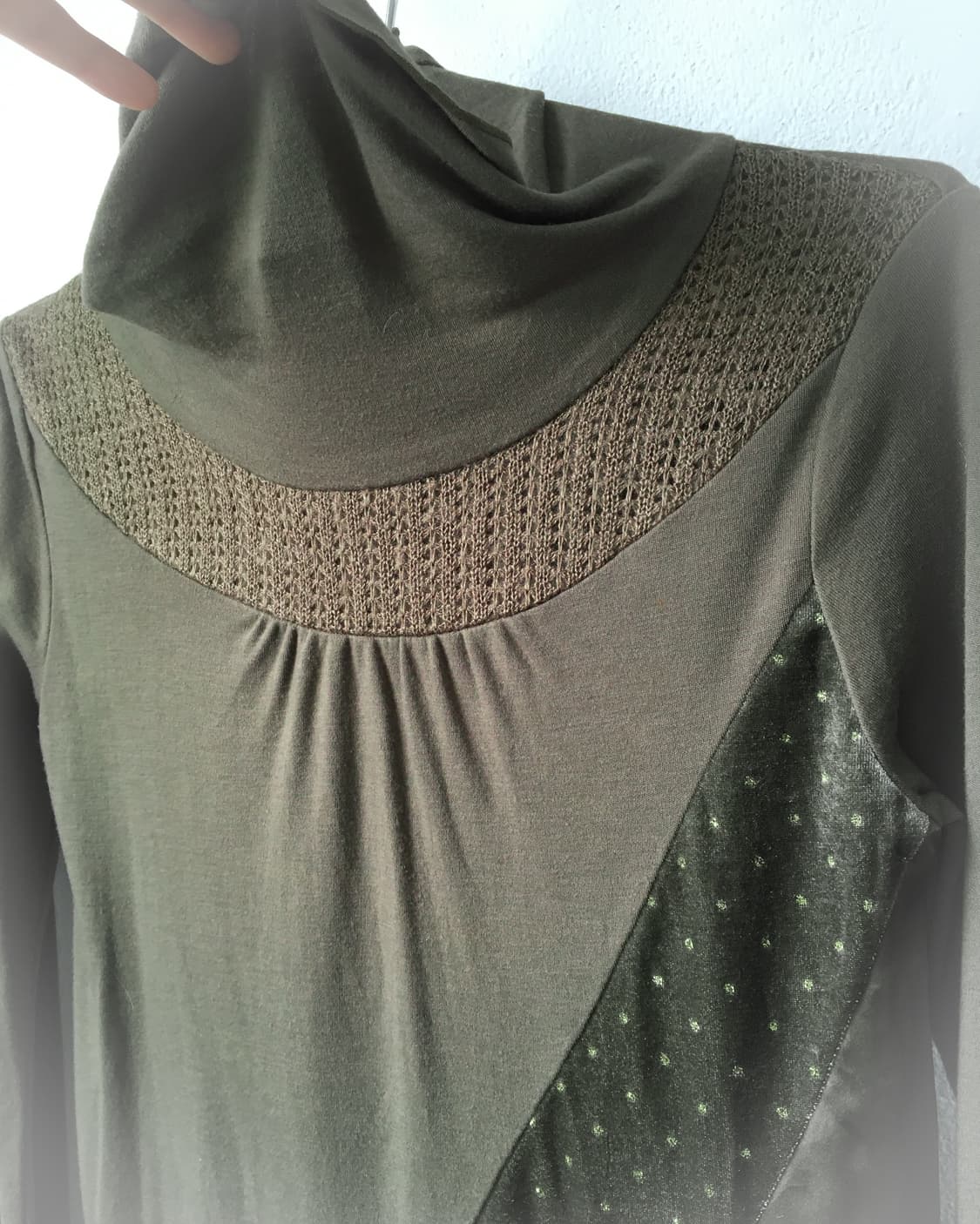 Patch work unbalanced high neck sleeve 상품이미지5
