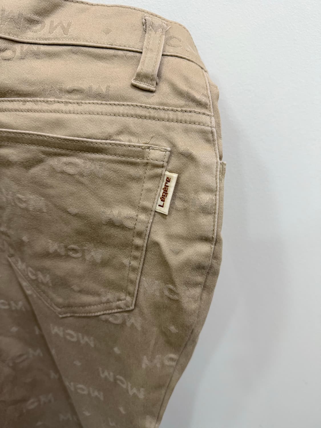 mcm 레제르 코튼 팬츠 정품 상품이미지3