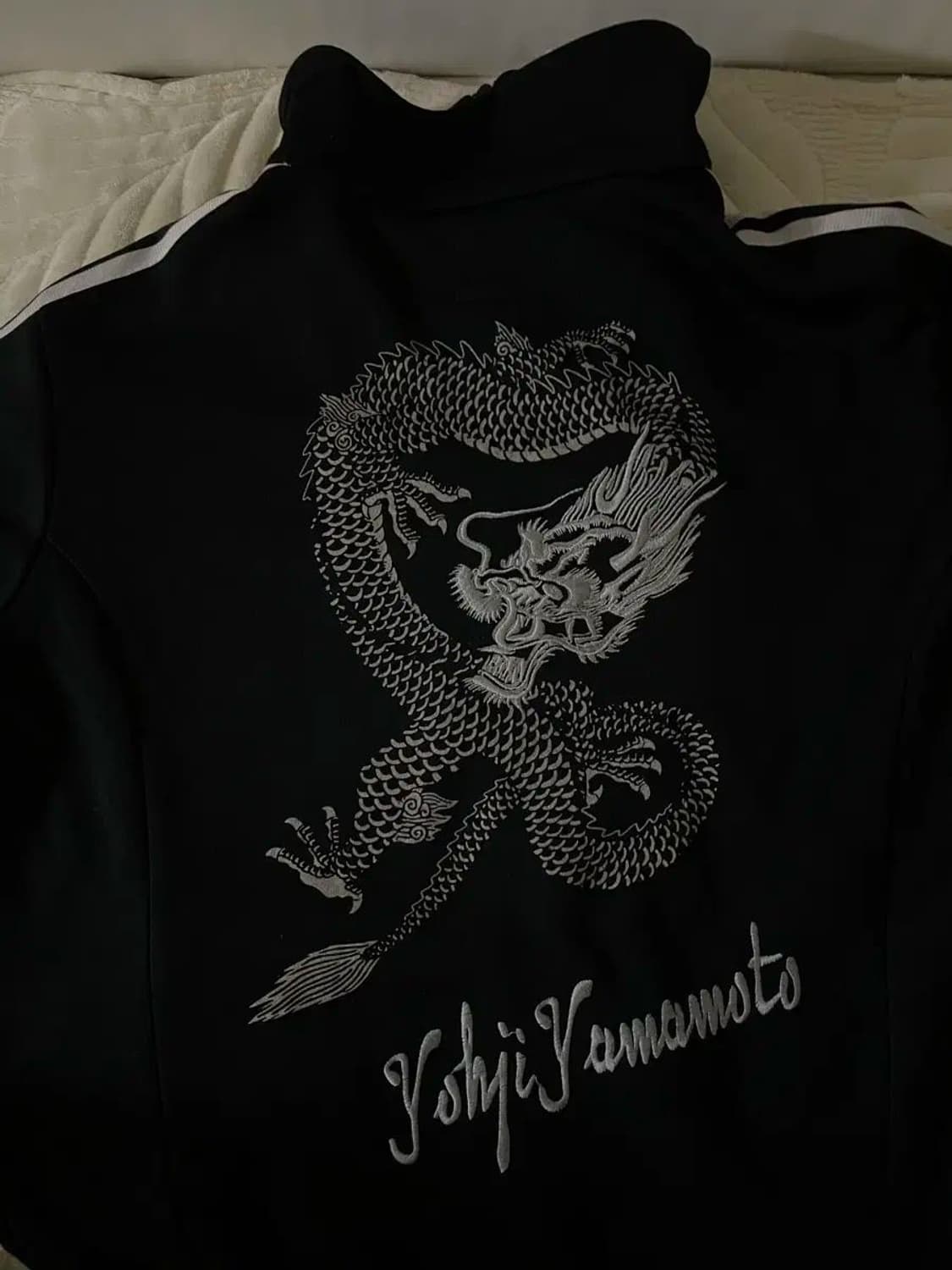 아디다스 x 요지야마모토 용자수 져지 트랙탑 M 상품이미지2