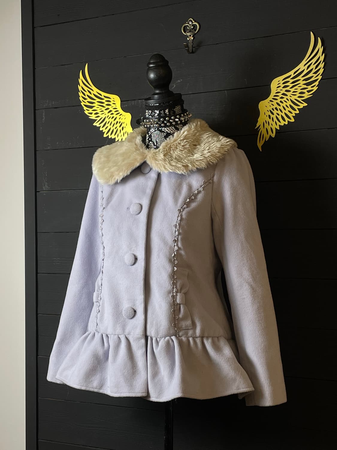 AXES FEMME 엑시즈팜 아이시블루 리본 레이스 퍼 코트 상품이미지2