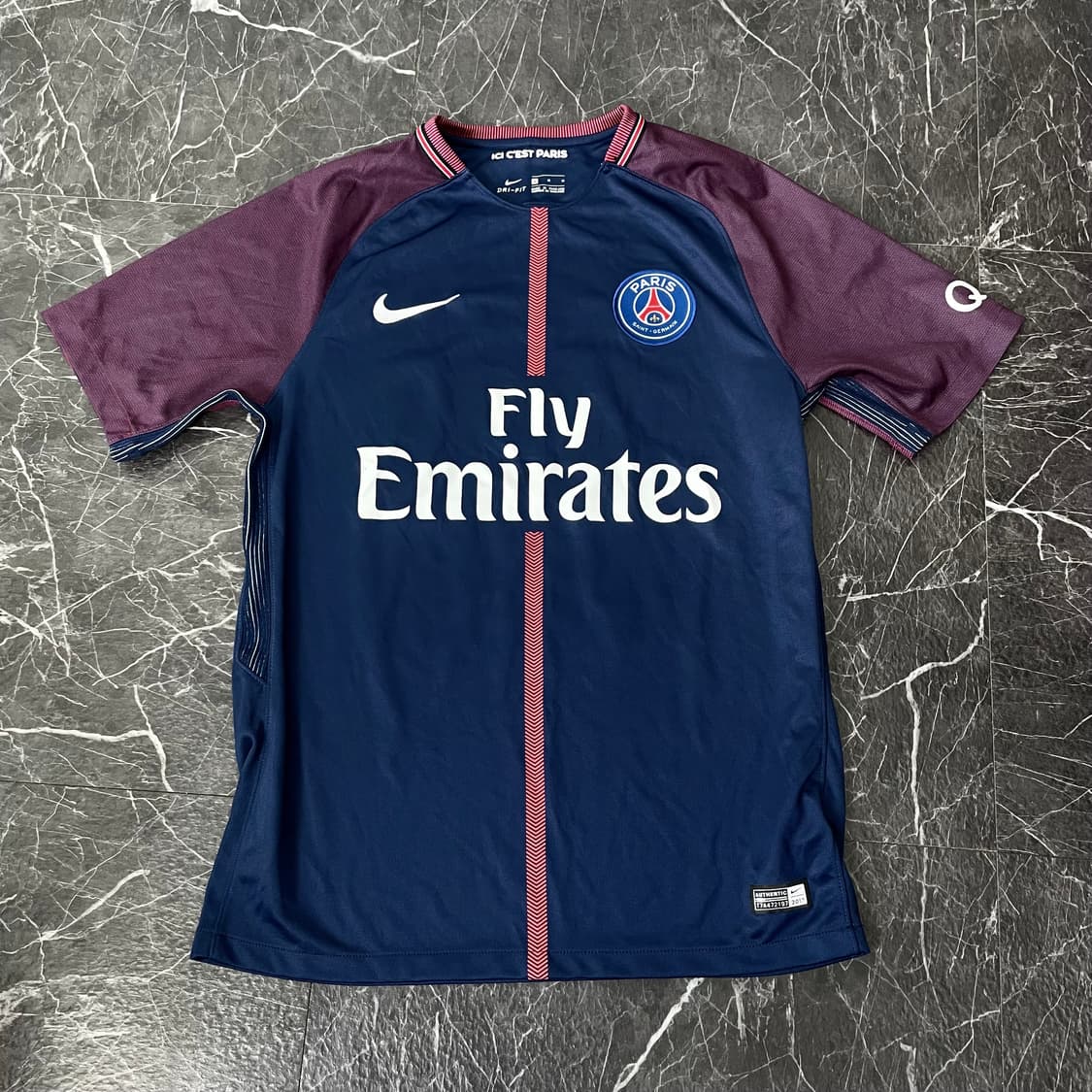 나이키 파리생제르망 17-18 입단식 네이마르 유니폼 상품이미지2