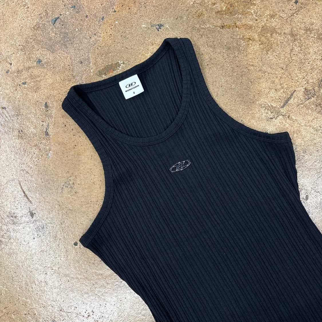 [정품/2사이즈] 본투윈 블랙 립 나시 b18 상품이미지1