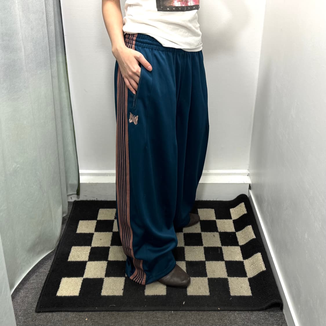 니들스 블루 핑크 HD 트랙팬츠 상품이미지2