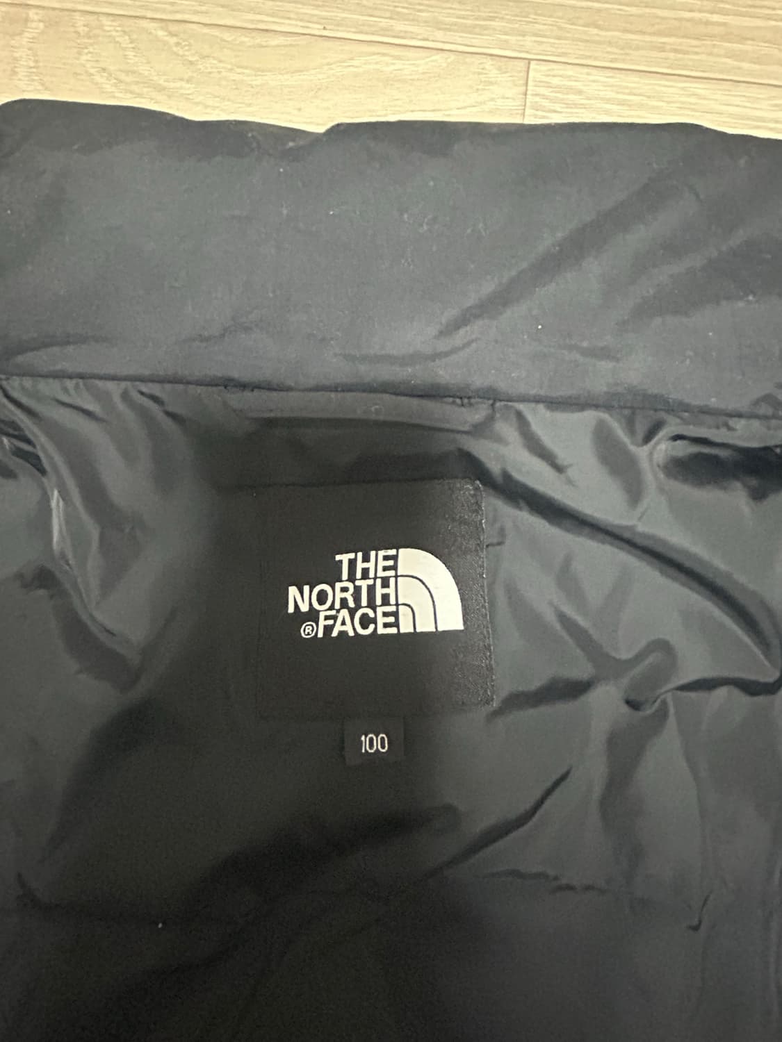 노스페이스 하이벤트 다운 패딩 상품이미지4