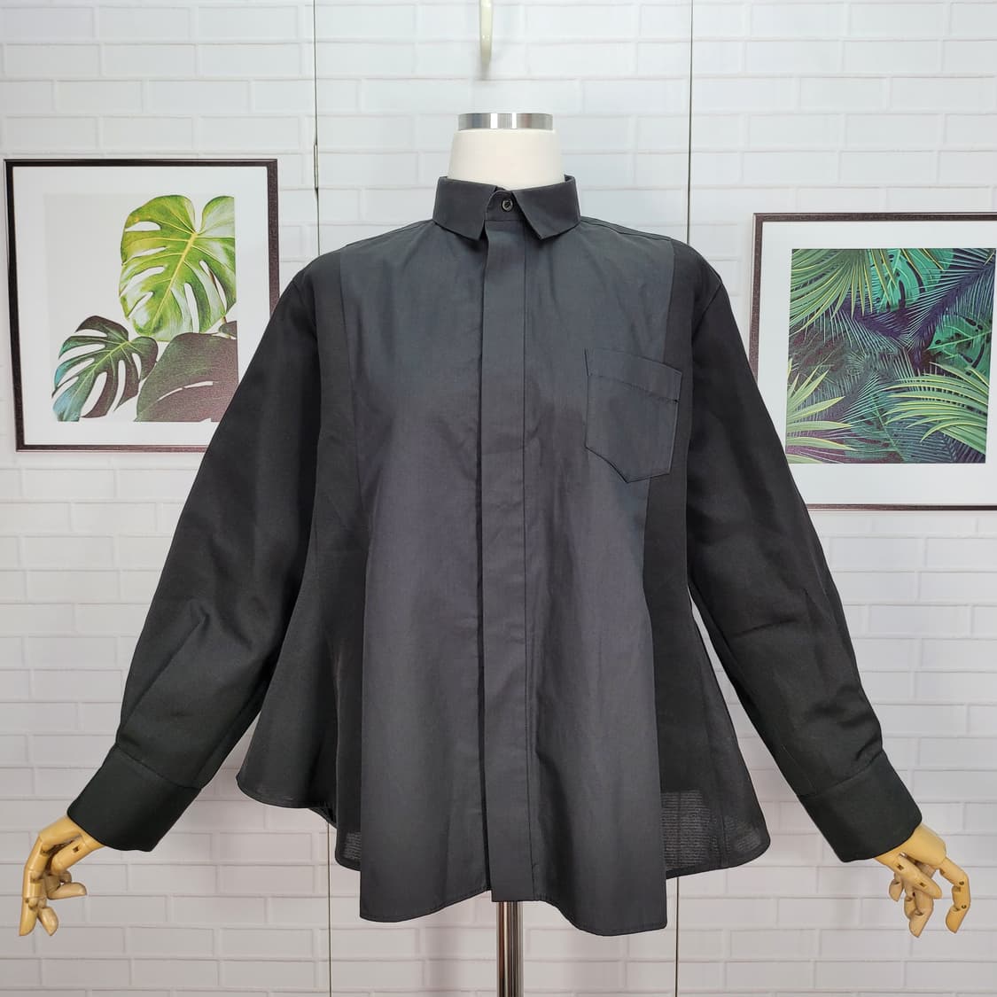 2024년 사카이 블랙 긴팔 셔츠 블라우스 1사이즈 새상품급 상품이미지1