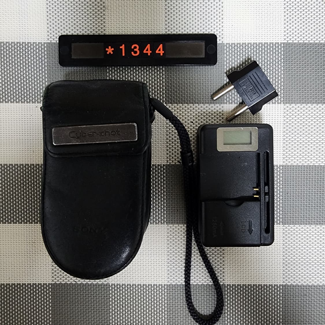 소니 사이버샷 DSC-P100 실버바디 디지털카메라 상품이미지7