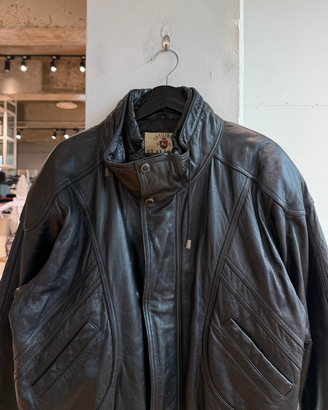 italiana 블랙 카우하이드 레더 자켓  상품이미지3