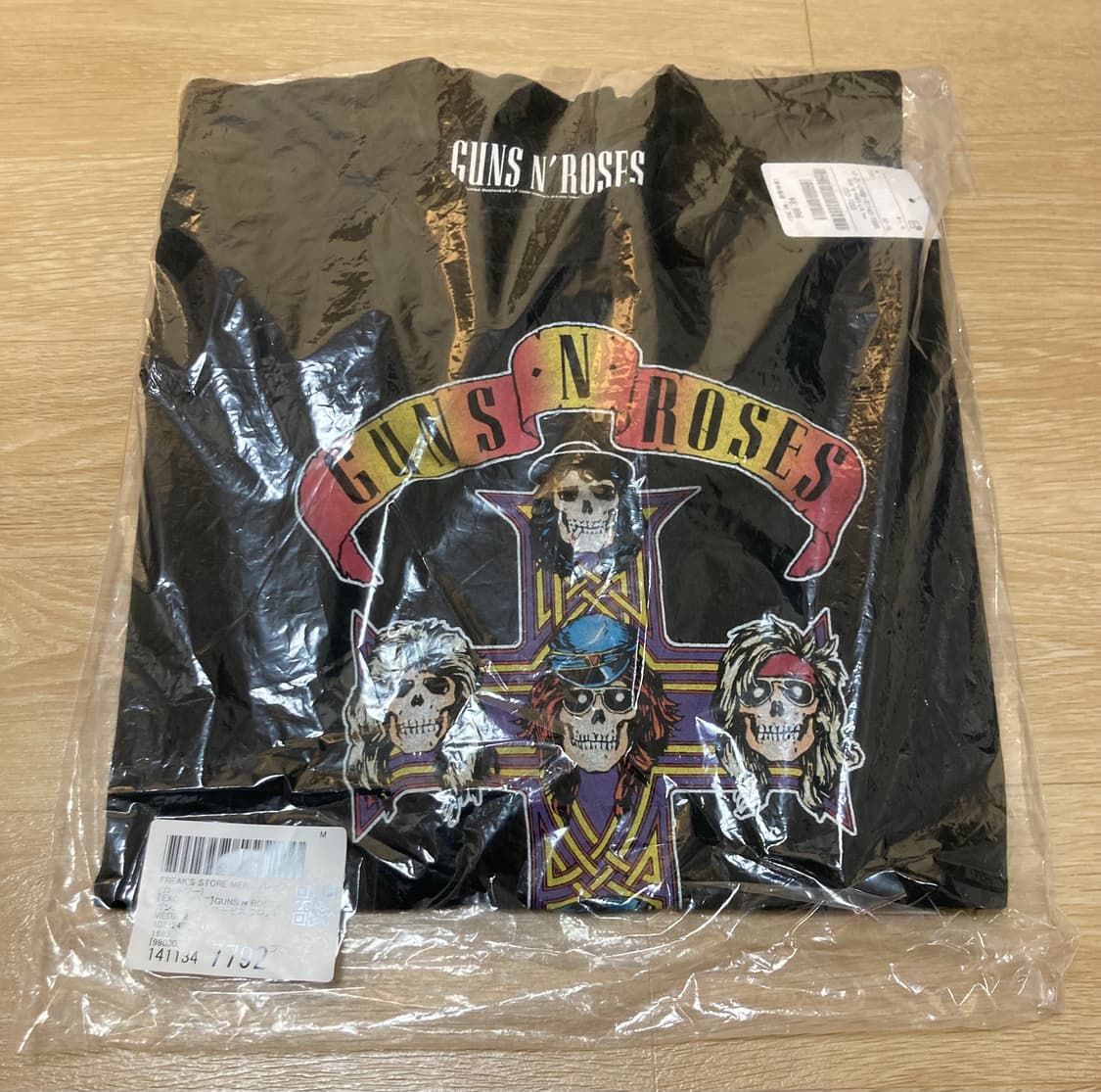 프릭스스토어 건즈앤로지스 긴팔 티셔츠 M 상품이미지3