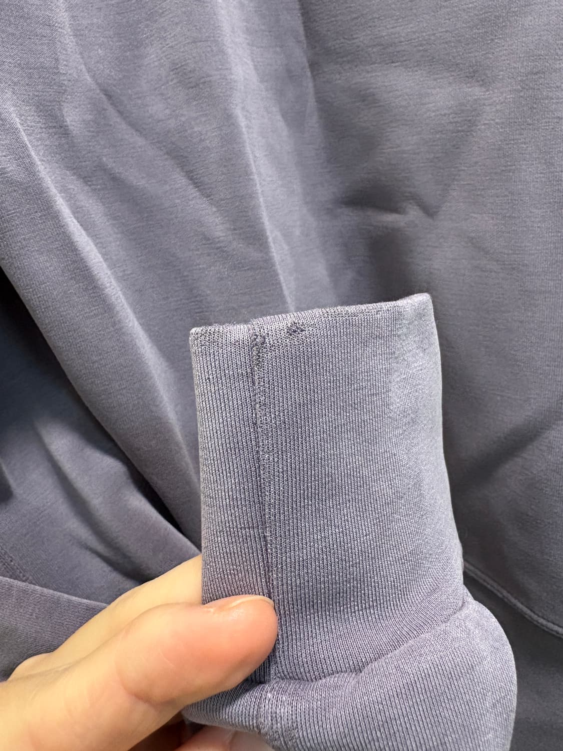 룰루레몬 크롭 맨투맨 상품이미지4