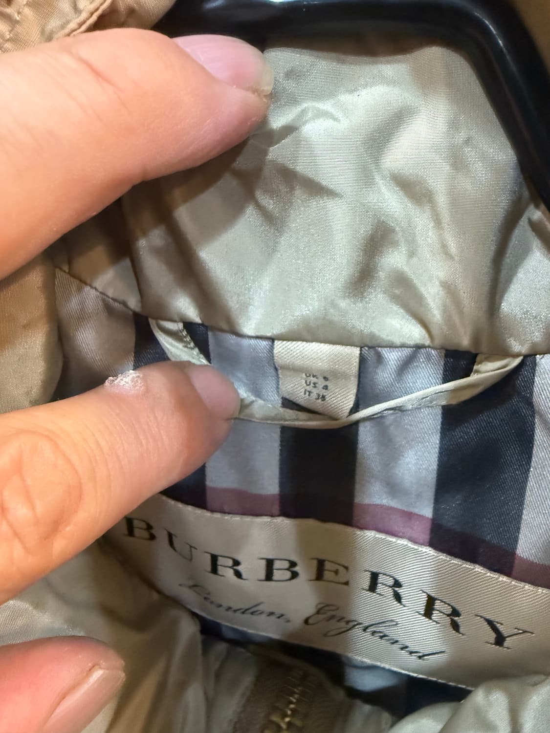 38/55-66 정품 버버리 탠브릿지 바람막이 팝니다 상품이미지4
