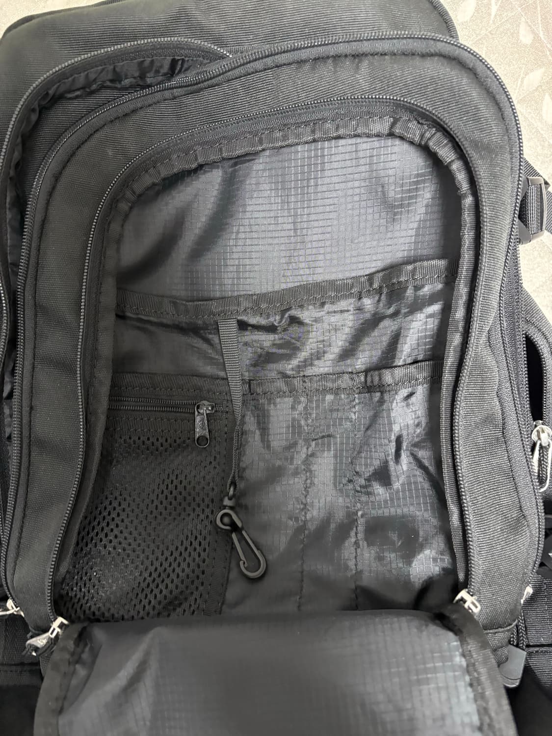 벤 데이비스 40L 백팩  상품이미지4