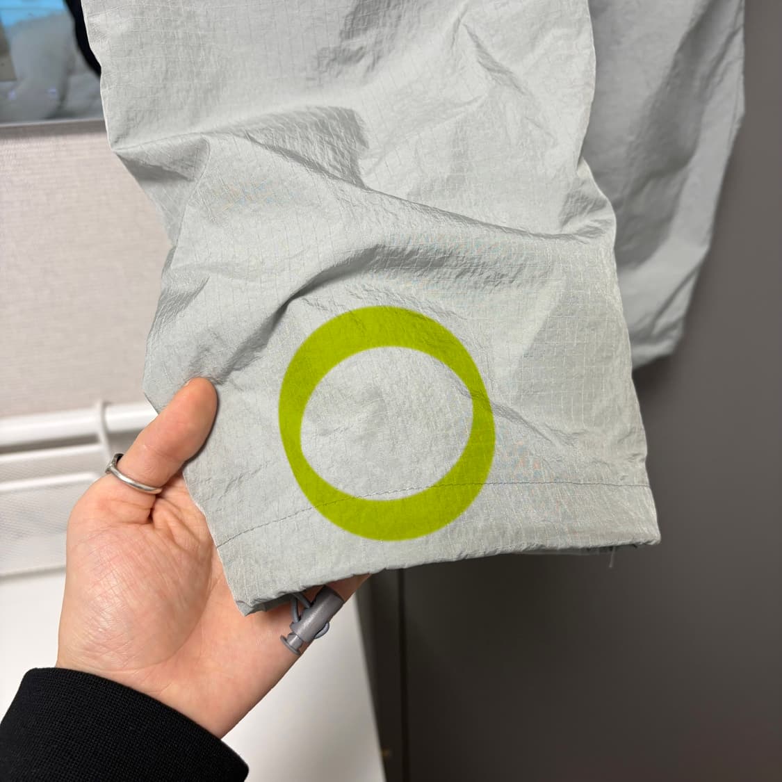 오호스 Wavy Windbreaker Pants 상품이미지6