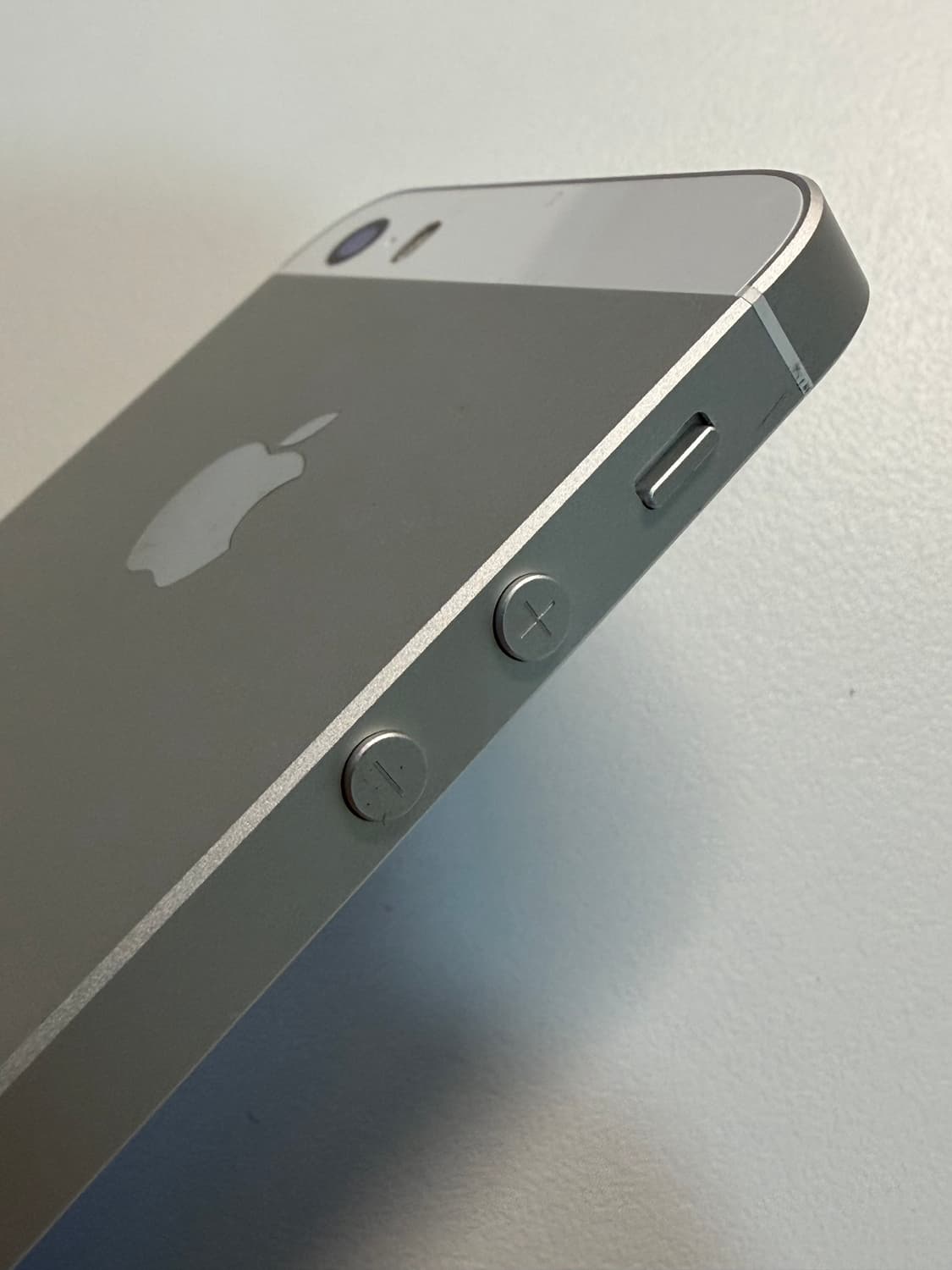 아이폰 SE(1세대) 실버 32기가 #1210 (5월6일발송) 상품이미지4