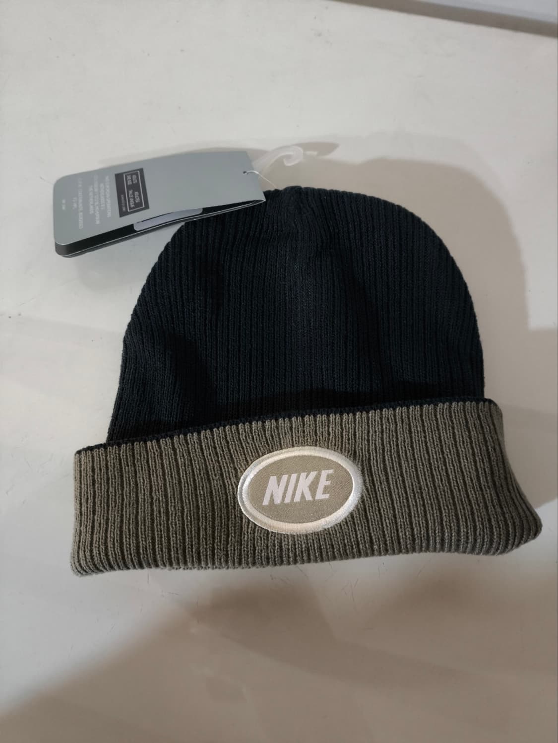 새거 나이키 00s 투톤 양면 비니 상품이미지1