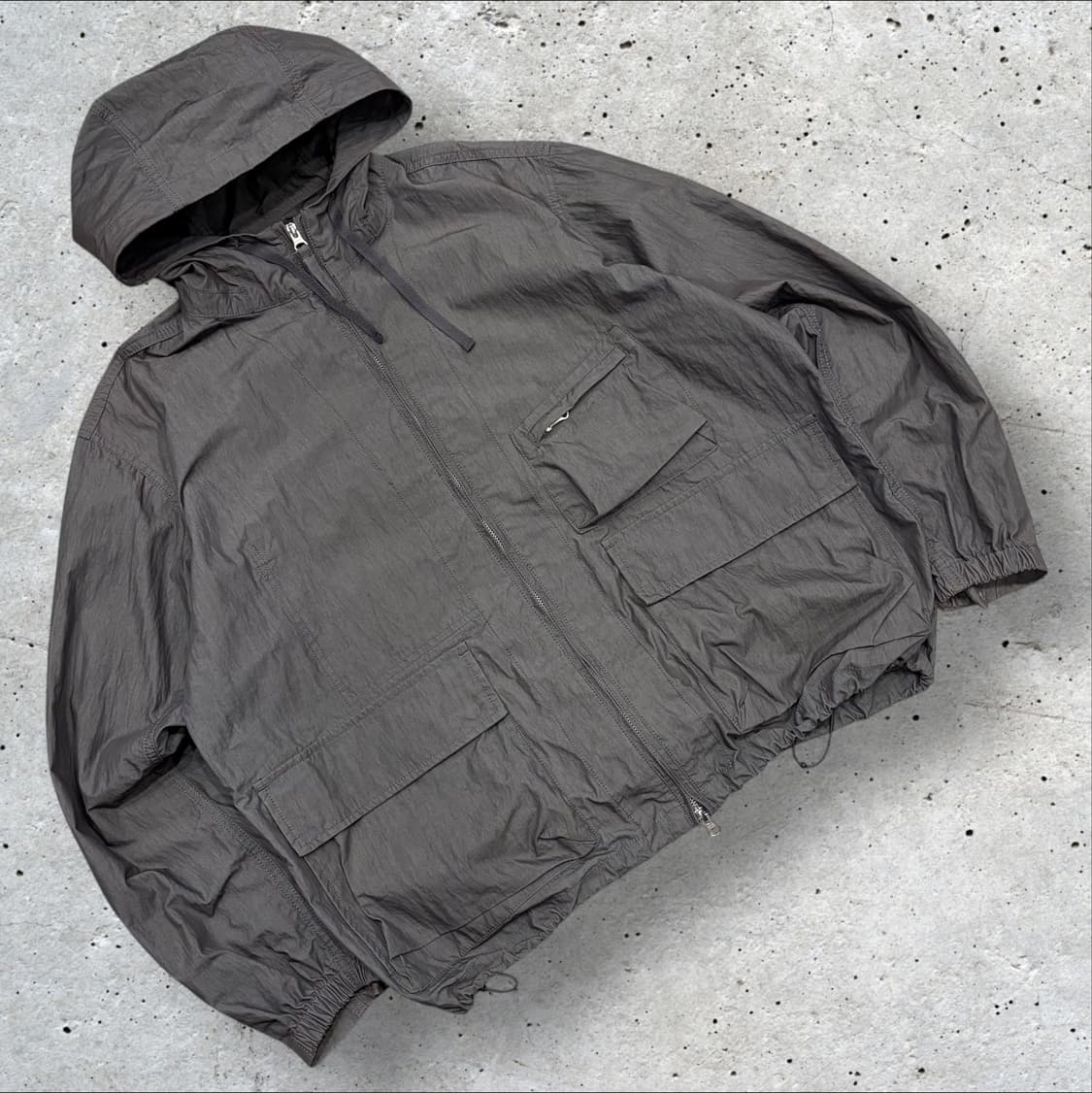 [M] 에스피오나지 후드 포켓 바람막이 점퍼 그레이 B995 상품이미지1
