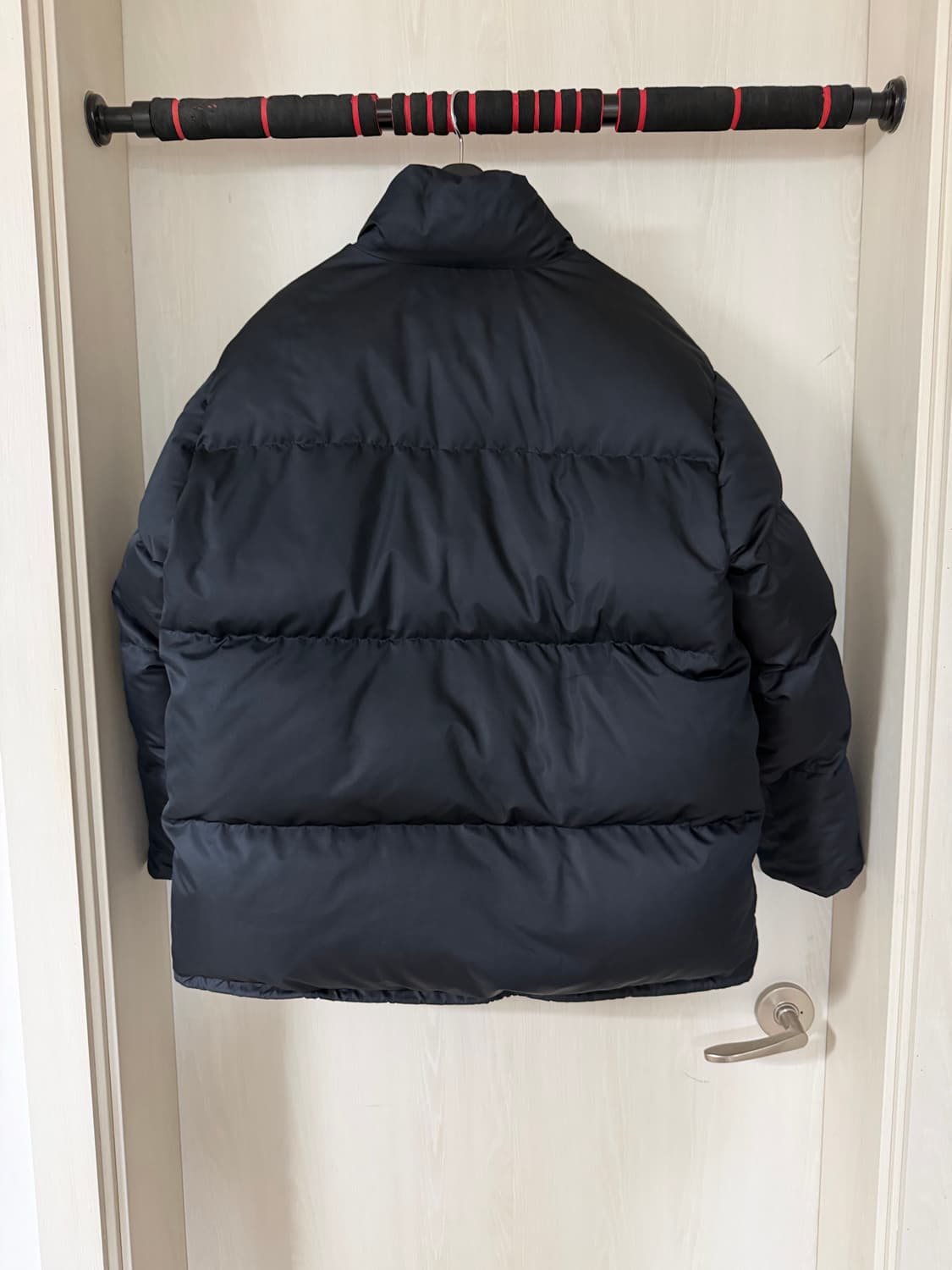 비긴202 리버시블 구스다운 캡틴선샤인 익스페디션 모티브 패딩 상품이미지4