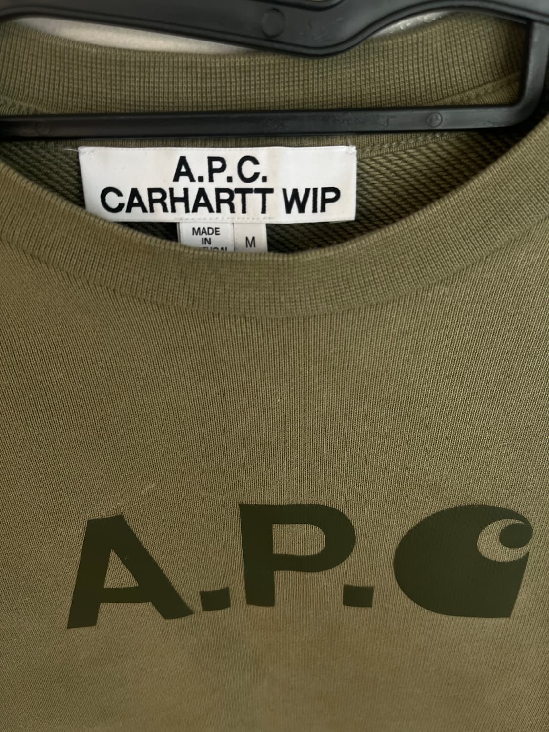 칼하트XA.P.C 콜라보 맨투맨 카키 [M] 상품이미지4