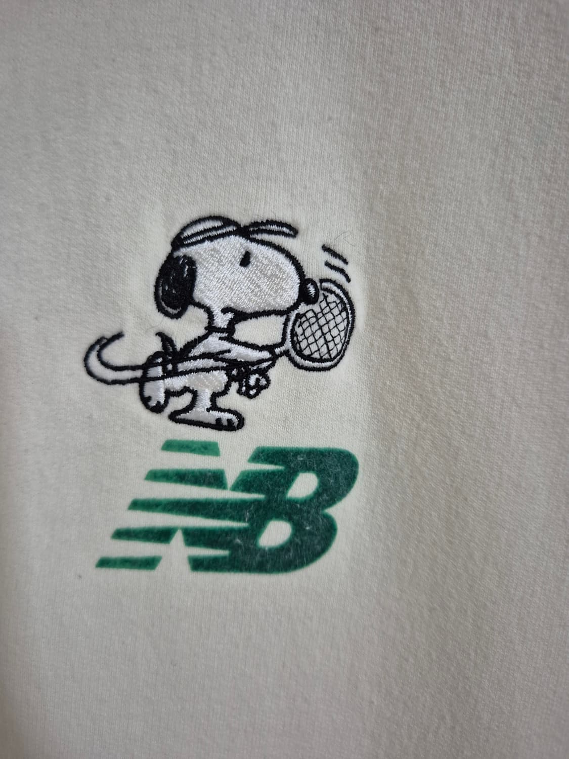 뉴발란스 스누피 하프집업 맨투맨 XL 아이보리 상품이미지5