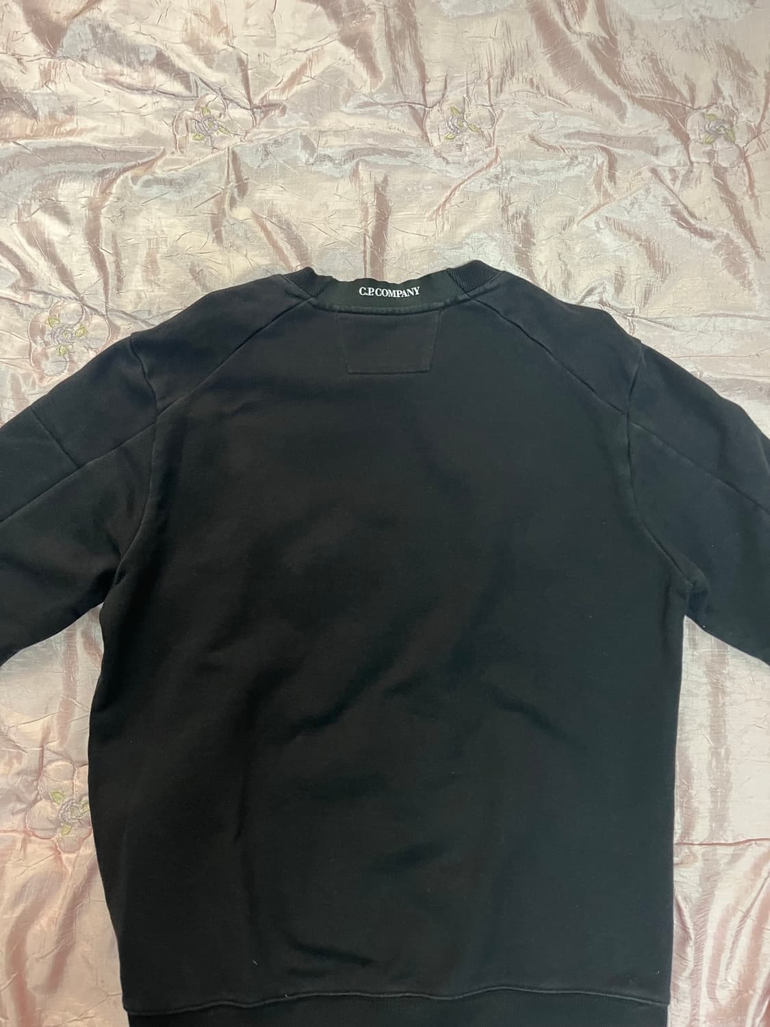 c.p 컴퍼니 정품 맨투맨 L 상품이미지2