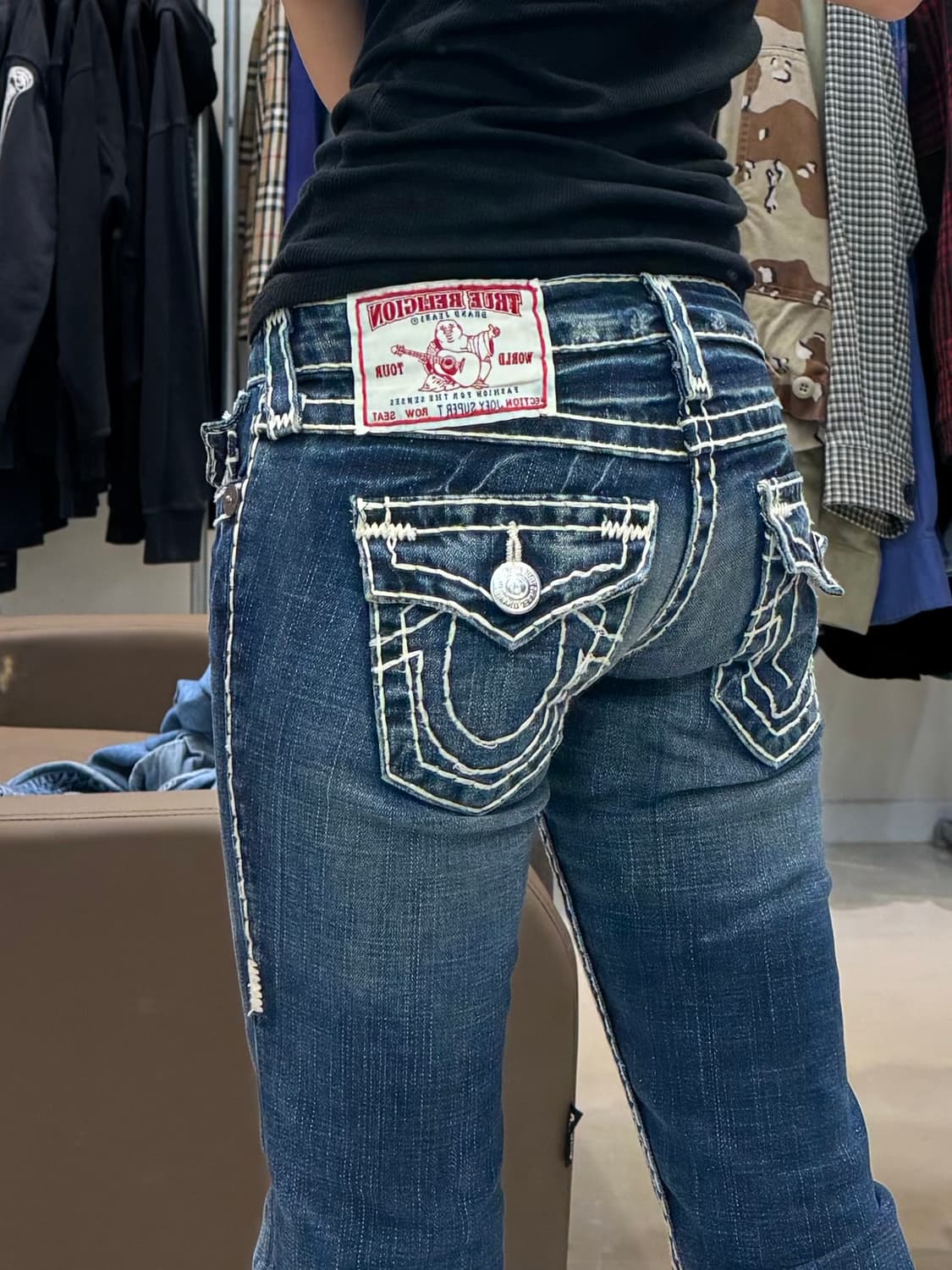 트루릴리젼 조이 슈퍼 T 부츠컷 데님 팬츠 상품이미지9