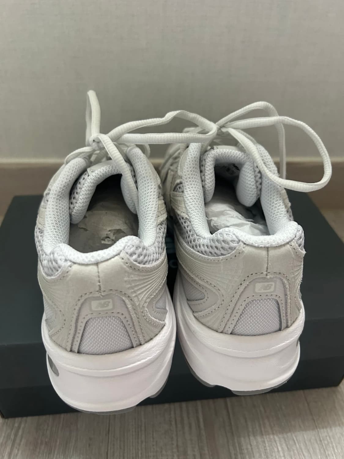 [새상품] 뉴발란스 740v2 (235) 상품이미지3