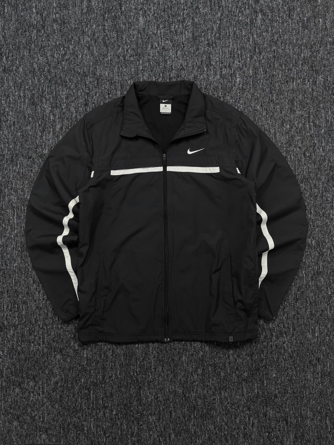 나이키 스우시 블랙 바람막이 자켓 상품이미지3