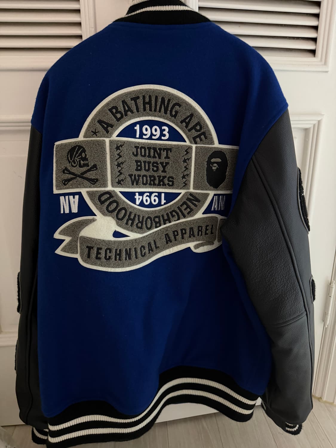 베이프 x 네이버후드 콜라보 스타디움자켓 상품이미지5