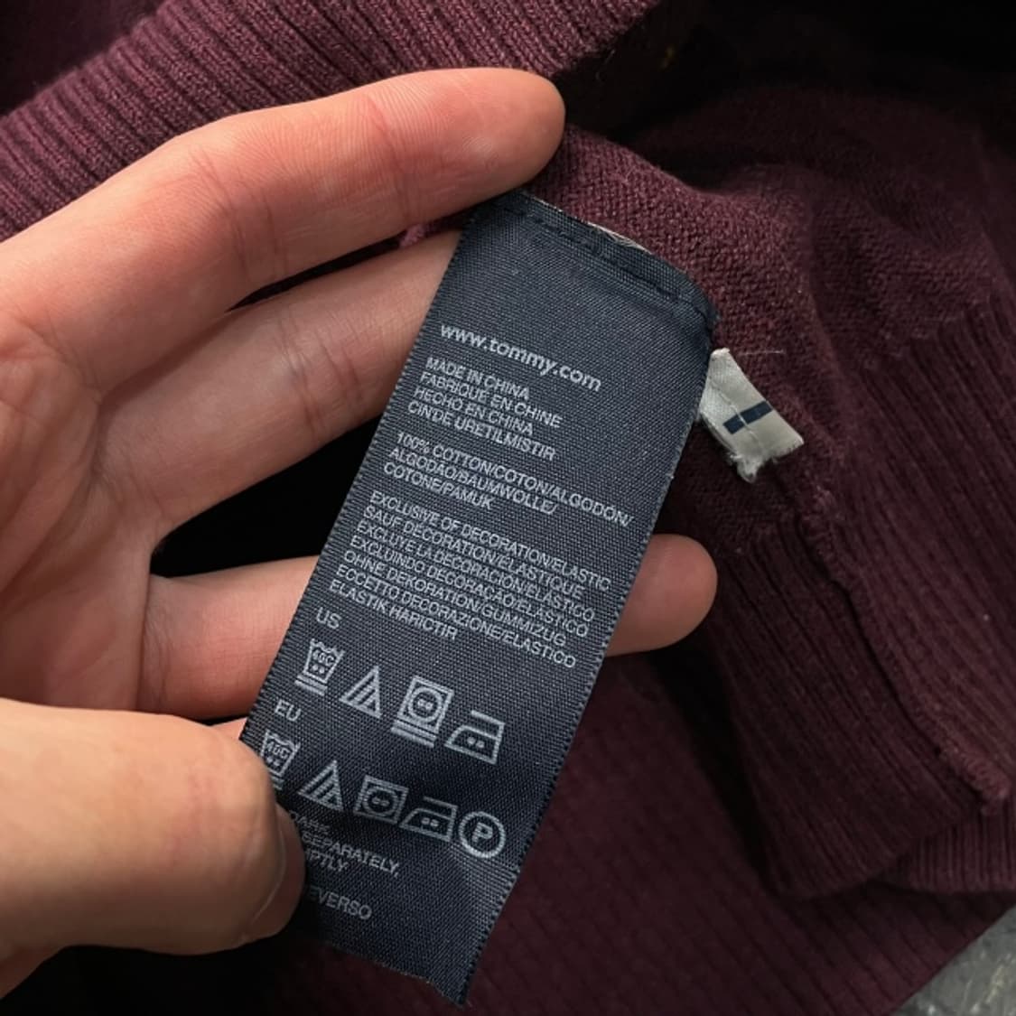 100 타미힐피거 아가일 니트  상품이미지4